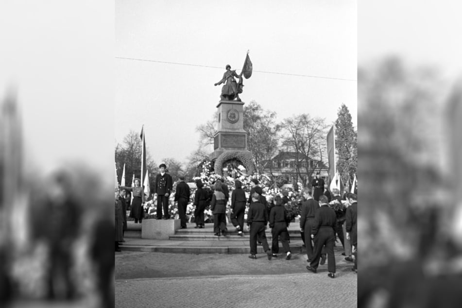 Das sowjetische Ehrenmal in Dresden war das erste seiner Art in Ostdeutschland.