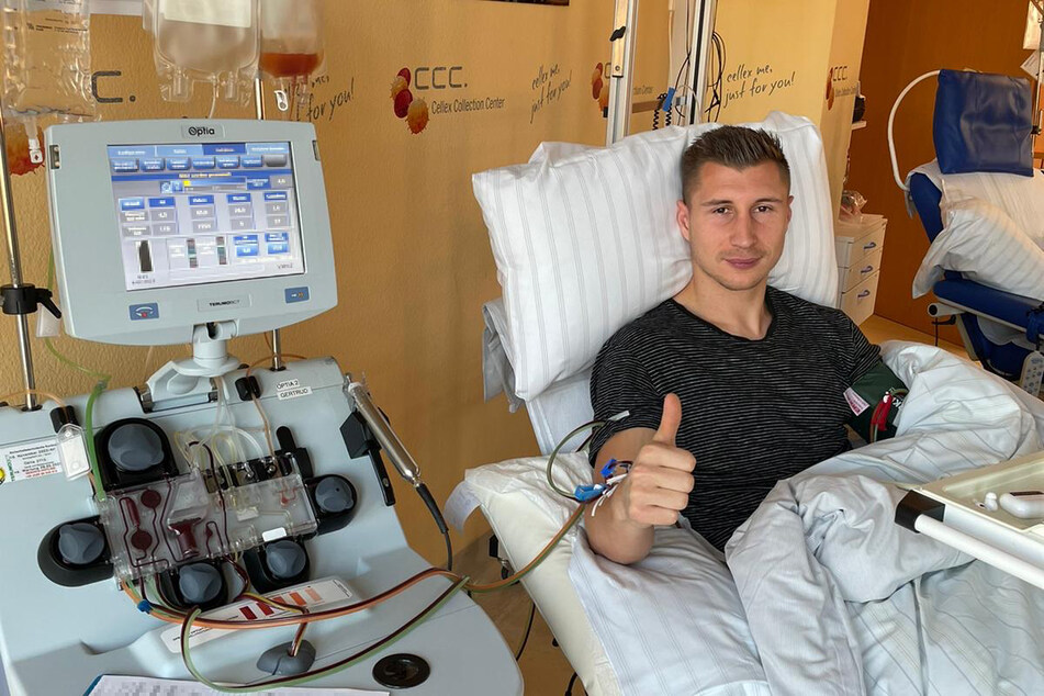 Am Mittwoch wurden dem Rasenballer Willi Orban (30) in Dresden durch die Deutsche Knochenmarkspenderdatei (DKMS) Stammzellen über die Blutbahn entnommen. Mit etwas Glück konnte er damit ein Leben retten.