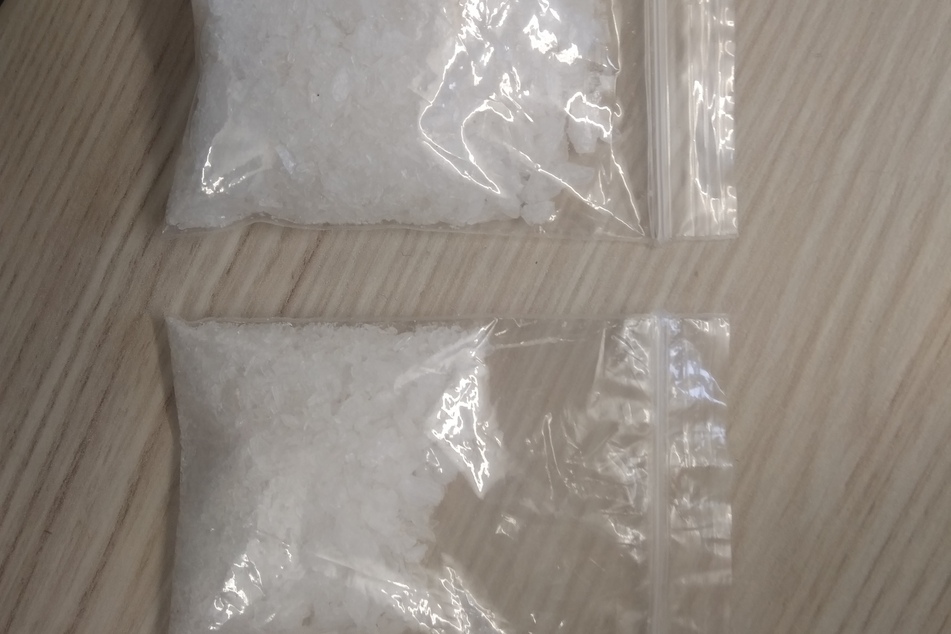 In der Wohnung des mutmaßlichen Drogendealers fand die Polizei 25 Gramm Crystal.