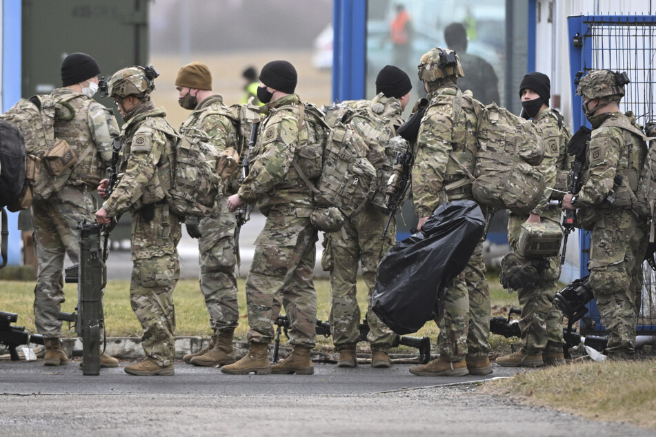 Drohender Krieg? US-Soldaten werden an Grenze zur Ukraine stationiert