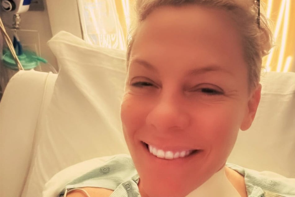 Nach medizinischem Eingriff: Pink richtet emotionale Worte an ihre Fans
