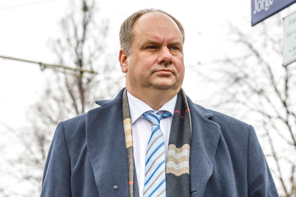 Will allen kleinen Dresdner Unternehmen sofort helfen: OB Dirk Hilbert (48, FDP).