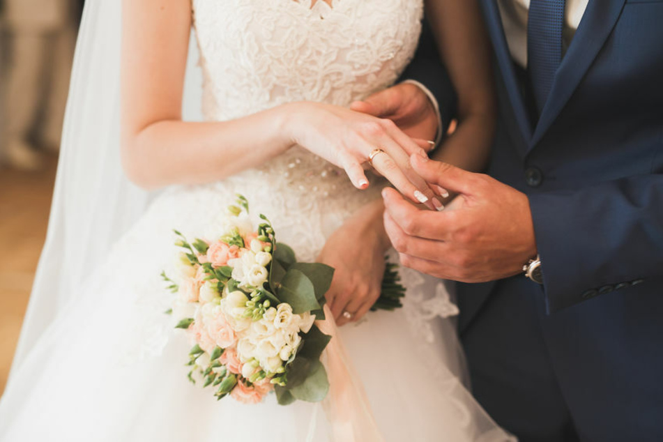 Ob der Mann die Beziehung doch noch retten konnte und die Hochzeit stattfinden wird, ist unklar. (Symbolbild)