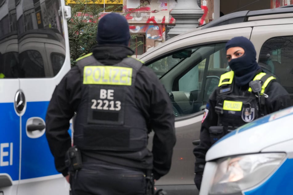 "Ferrum" macht Ernst: Große Razzia gegen Schusswaffen in Berlin
