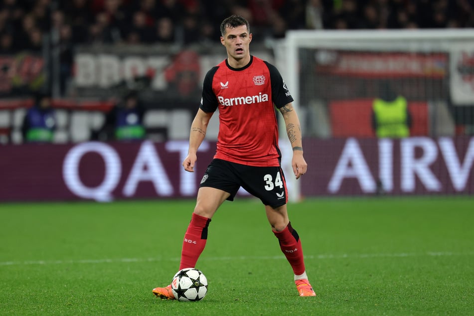 Offenbar hat sich Bayer 04 Leverkusen nun doch zu einer Freigabe von Granit Xhaka (32) durchgerungen.