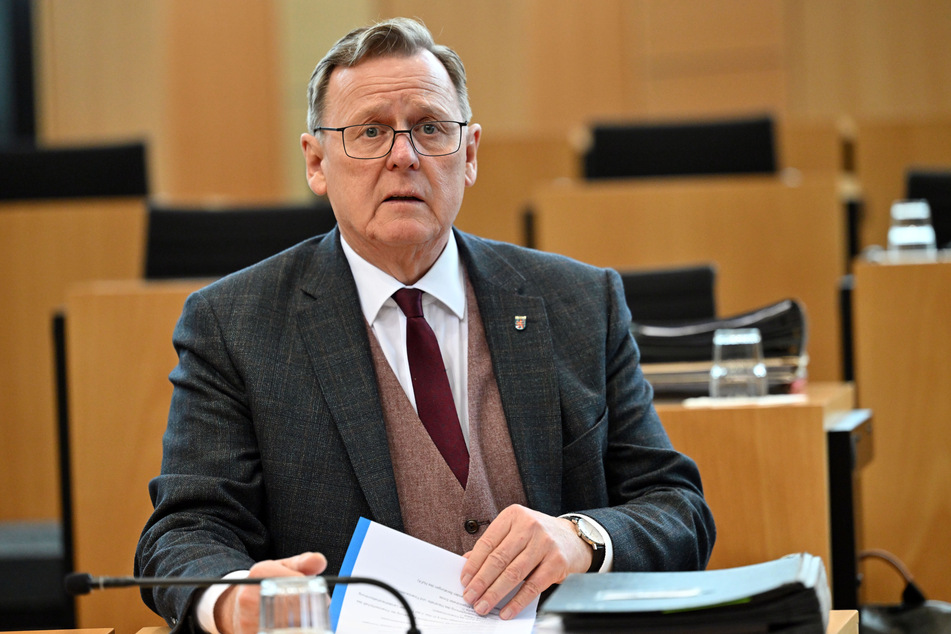 Thüringens Ministerpräsident Bodo Ramelow (67, Die Linke) reagierte bestürzt auf das Unglück.