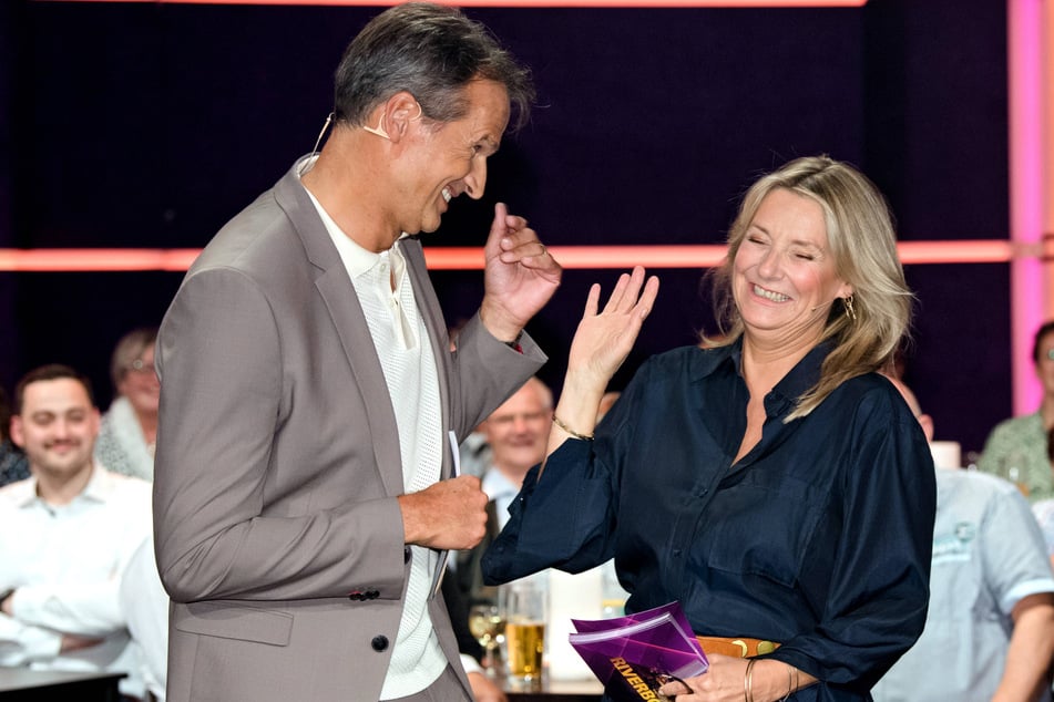 Klaus Brinkbäumer (58) und Kim Fisher (56) begrüßen wieder spannende und unterhaltsame Gäste im "Riverboat"-Studio. (Archivfoto)