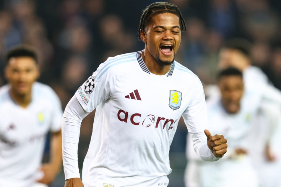 Leon Bailey spielt seit der Saison 2021/22 für Aston Villa, war zuvor für Bayer 04 Leverkusen aktiv.