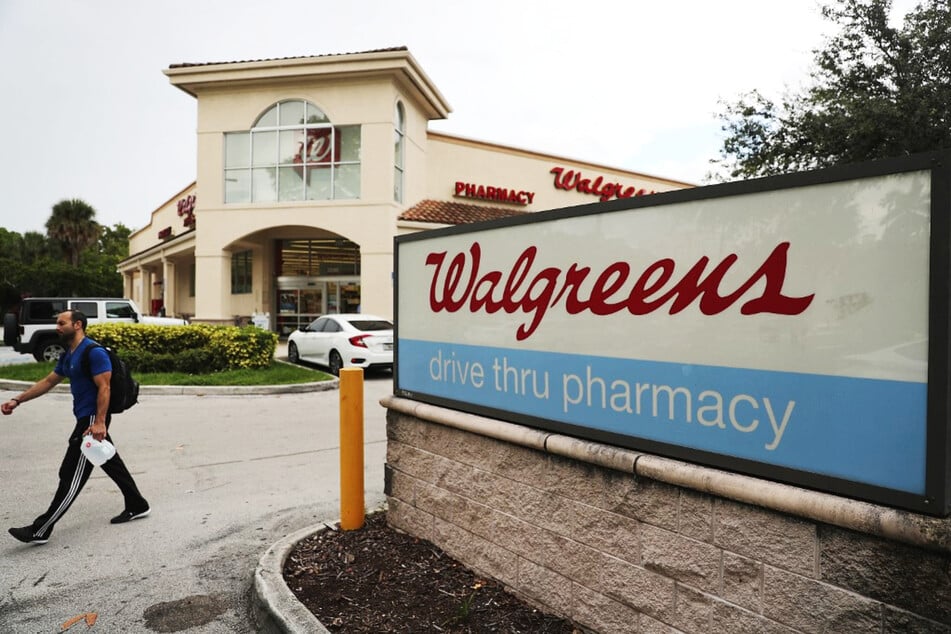 Walgreens gets into hot water over employee refusing to sell condoms