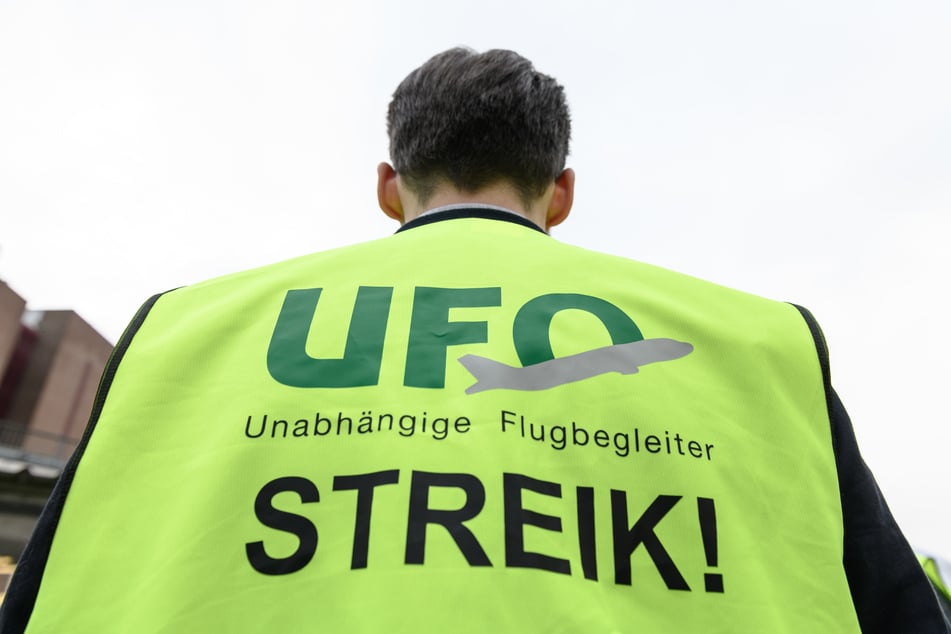 Die Flugbegleitergewerkschaft Ufo hat ihre Mitglieder aufgerufen, einen neuen Vorstand zu wählen (Symbolfoto).