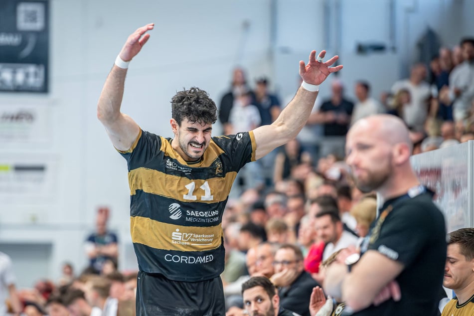 Doruk Pehlivan (27, l.) hat es mit dem HCE nicht in die Bundesliga geschafft, aber hält Wetzlar die Klasse?