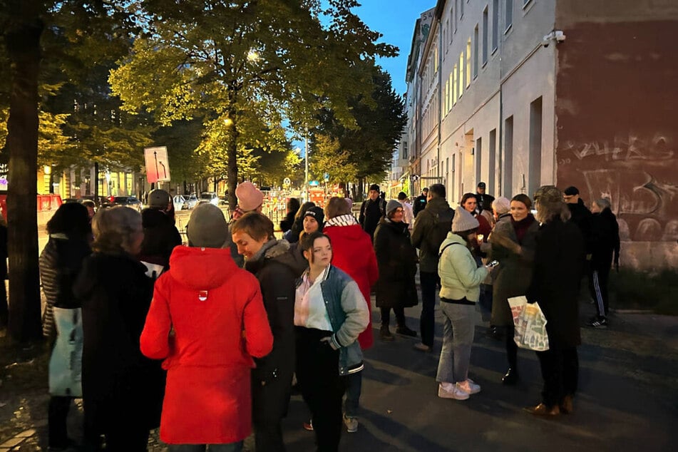 Brandanschlag Auf Berliner Synagoge: Polizei Fahndet Weiter Nach Tätern