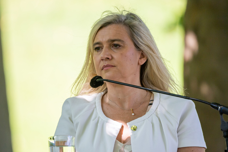 Gesundheitsministerin Melanie Huml (CSU) möchte die Testmöglichkeiten in Mamming ausweiten.