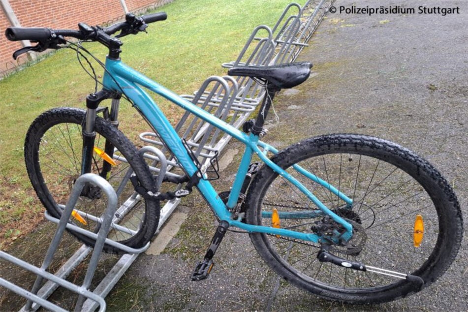 Die 22-Jährige könnte mit ihrem Fahrrad unterwegs sein.