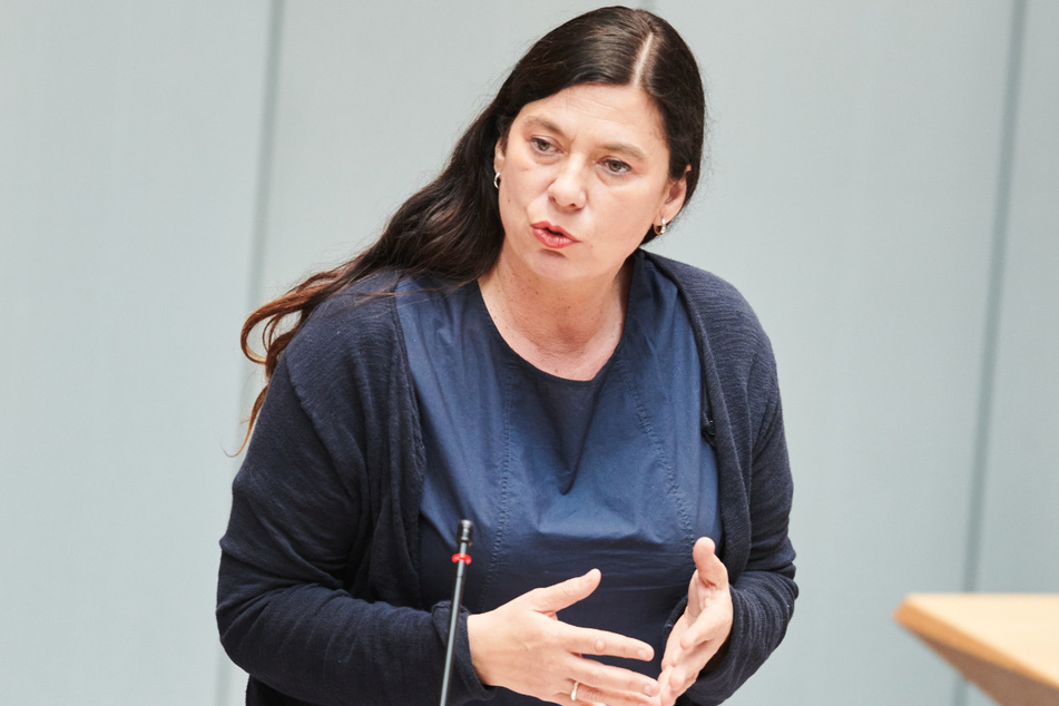 Berlins Bildungssenatorin Sandra Scheeres (51, SPD) war ausdrücklich gegen die Rückkehr zum Regelbetrieb. Doch das Verwaltungsgericht entschied anders.