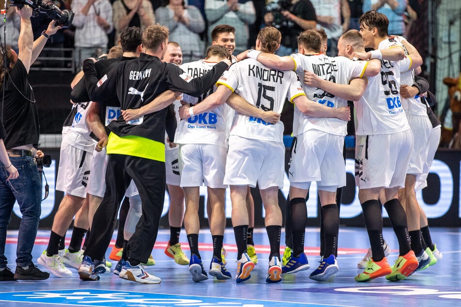Die deutsche Handball-Nationalmannschaft freut sich auf die Heim-EM und hofft auf einen erneuten Coup wie bei der EM 2016.