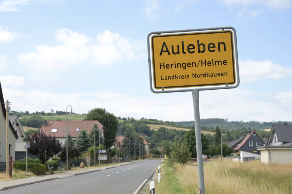 Die 19-Jährige aus dem Landkreis Nordhausen war nach der Vermisstenmeldung zwei Tage später von der Polizei auf einem Grundstück in Vogelsberg gefunden worden. (Archivbild)