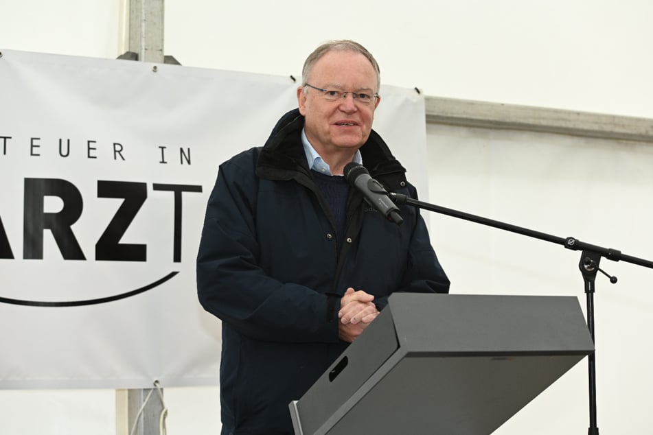 Ministerpräsident Stephan Weil (64, SPD) war Teil der feierlichen Eröffnung.