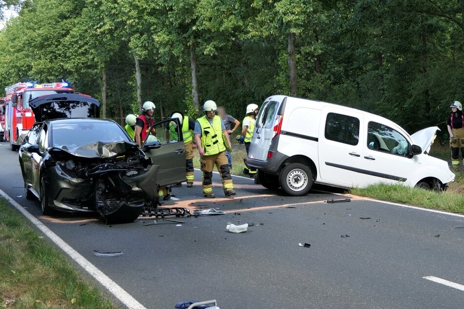 Unter anderem die Feuerwehr war vor Ort.