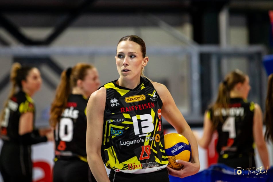 Mittelblockerin Jacqui Armer (27) wechselt zum DSC.