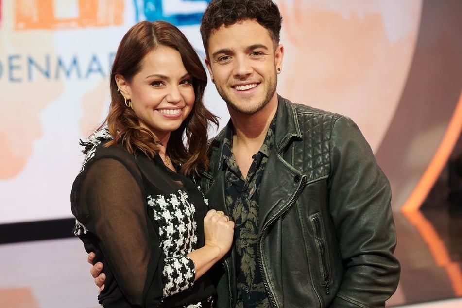 Christina (35) und Luca Hänni (30) lernten sich bei "Let's Dance" (2020) kennen und lieben. Die beiden haben eine elf Monate alte Tochter.