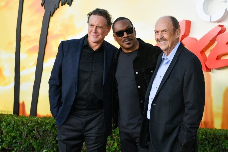 Judge Reinhold (v.l.n.r., 67), Eddie Murphy (63) and John Ashton (†76) nach der Netflix-Premiere von "Beverly Hills Cop: Axel F" im Juni 2024.