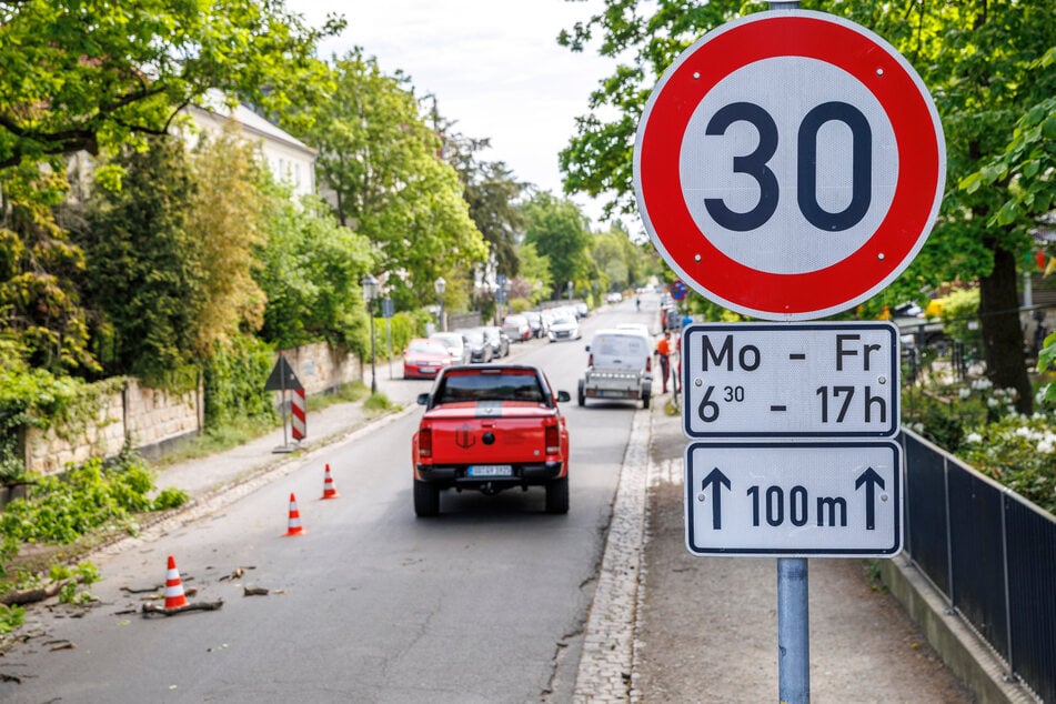Ab sofort gilt auch hier auf der Niederwaldstraße von früh bis nachmittags Tempo 30.
