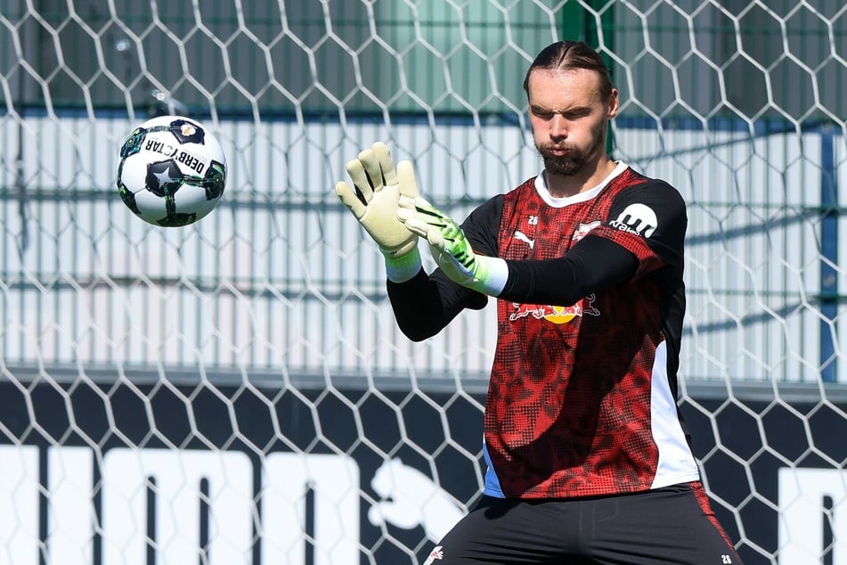 Entscheidet sich Maarten Vandevoordt (23) etwa noch für einen Blitzwechsel von RB Leipzig weg?