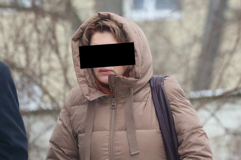 Masseuse Nadja J. (57) muss nun das Bußgeld zahlen.