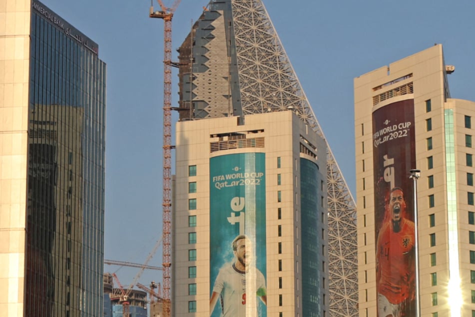 WM-Fans könnten in die Röhre schauen: Viele Katar-Hotels zeigen keine Spiele!