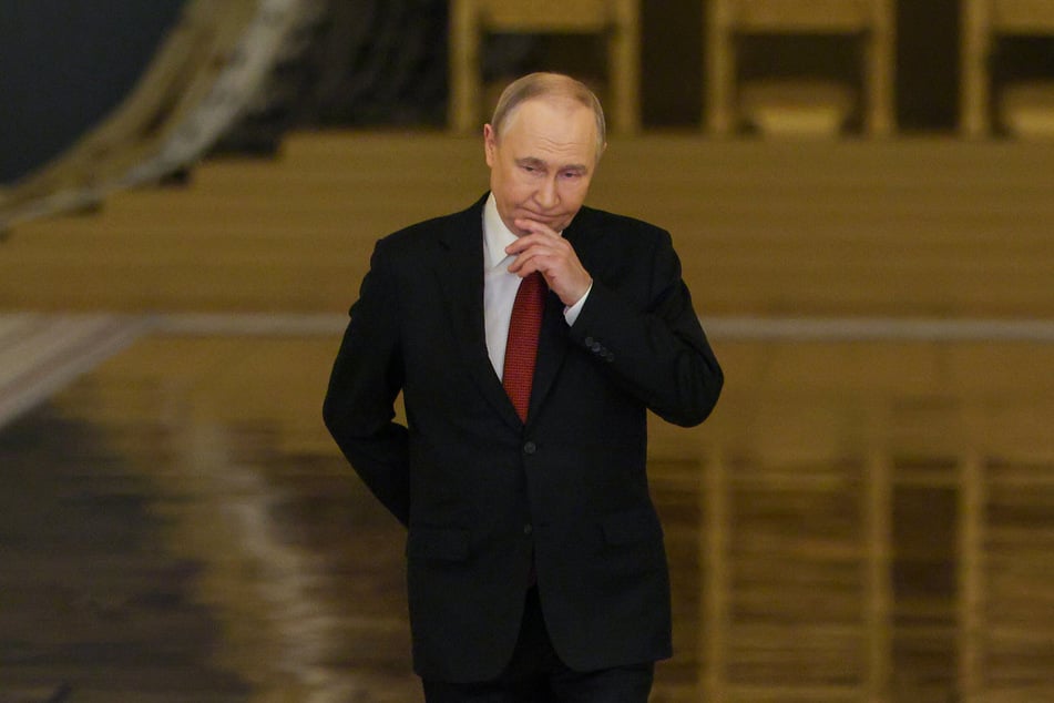 Wladimir Putin (73) scheint zu grübeln, warum die Europäer wohl nicht so richtig gut mit ihm können.