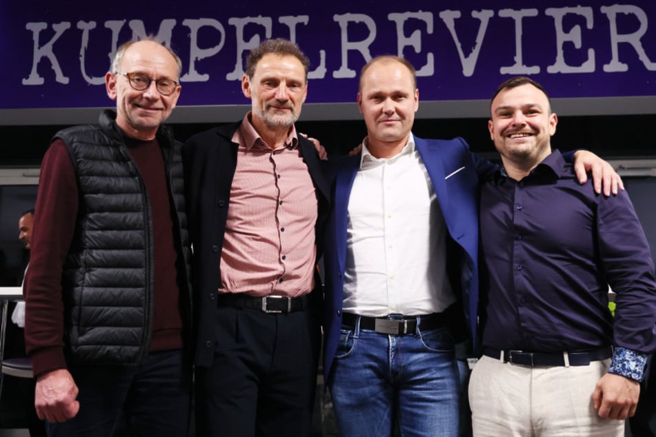 Der neue Vorstand des FC Erzgebirge Aue (v.l.n.r.): Andreas Stark, Jens Haustein, Präsident Thomas Schlesinger und Jörg Püschmann.