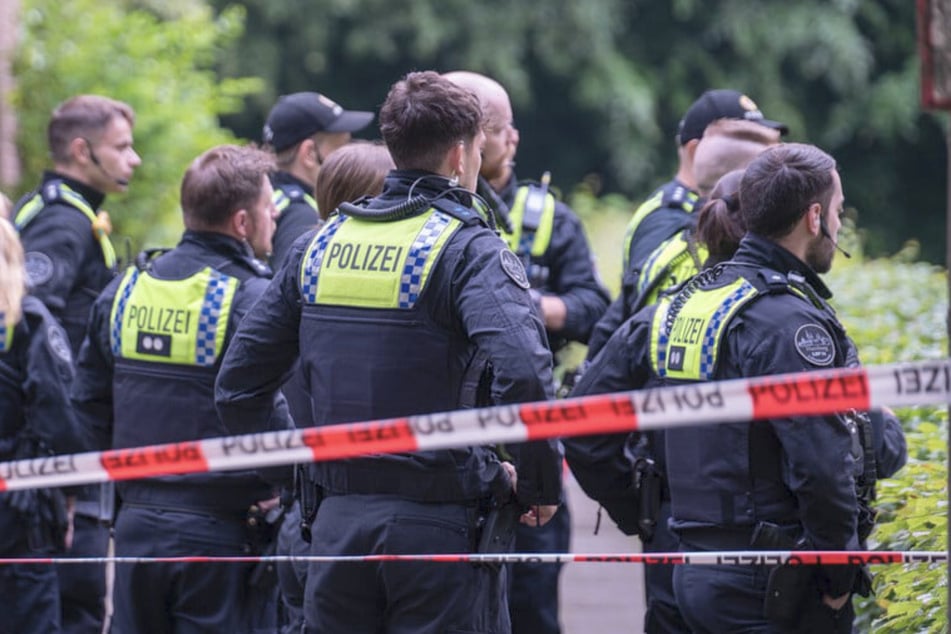 Schießerei in Hamburg: Mann lebensgefährlich verletzt, Täter auf der Flucht