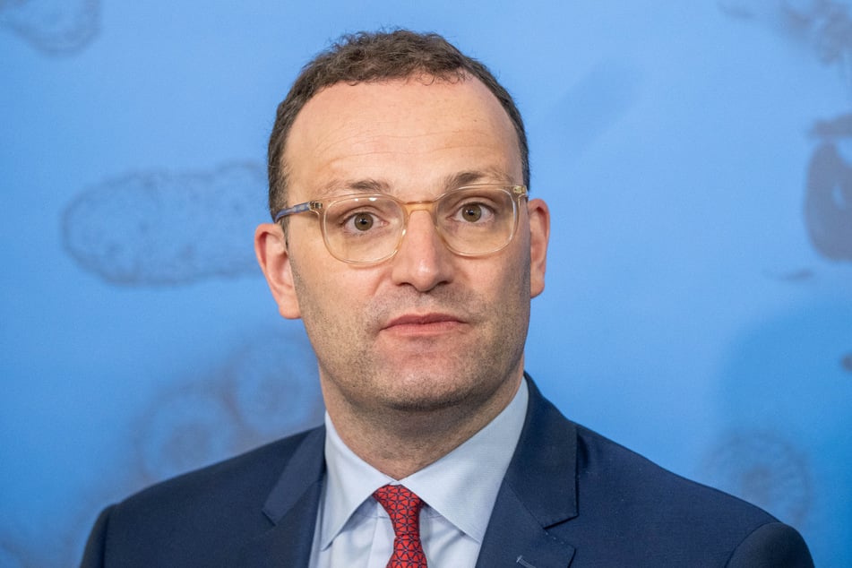 Bundesgesundheitsminister Jens Spahn (41, CDU).