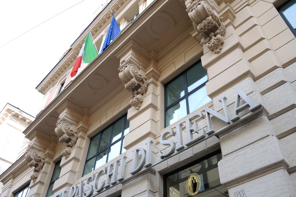 Hintergrund der Klage sind Geschäfte, die die Deutsche Bank 2008 mit der italienischen Banca Monte dei Paschi di Siena abgeschlossen hatte.