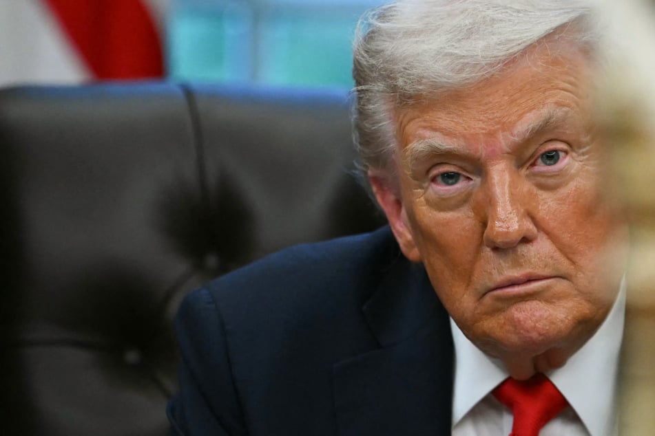 Trump seeks millions from his own Justice Department: "I was damaged very greatly"