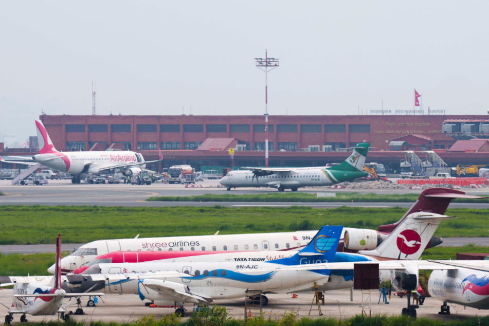 Der Tribhuvan International Airport in Kathmandu. Die Flugsicherung verlor am Sonntagmorgen den Kontakt zu der Maschine.