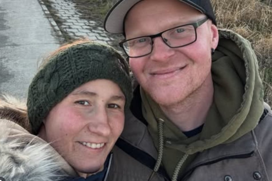 Der ehemalige "Bauer sucht Frau"-Kandidat André (30) und seine neue Partnerin Mareike wohnen ab sofort unter einem Dach.