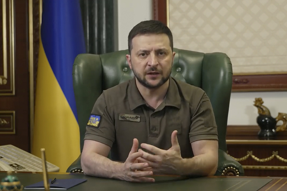 "Die Streitkräfte der Ukraine tun alles, um unser Land und unser Volk zu befreien", so Wolodymyr Selenskyj (44).