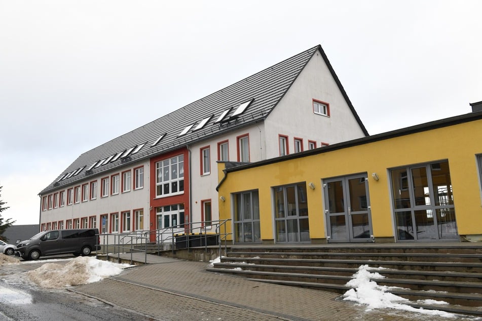 Hier leben und trainieren die Olympiasieger von morgen: Das Sportinternat "Glückauf" in Altenberg.