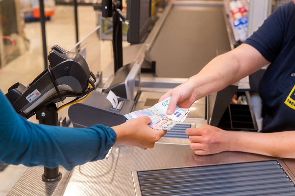 Kann das Coronavirus durch Bargeld übertragen werden?