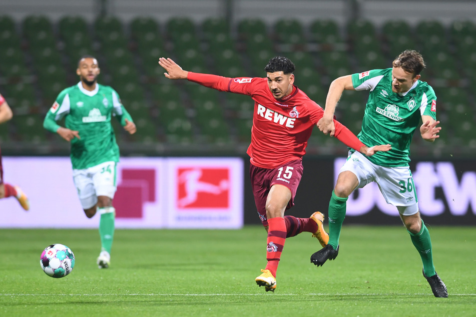 Werders Christian Groß (r.) kämpfte gegen Kölns Dimitrios Limnios um den Ball.