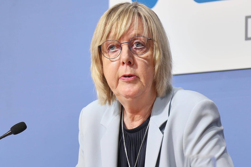 Laut der vdek-Vorstandsvorsitzenden Ulrike Elsner (61) schlagen die hohen Steigerungen bei den Personalkosten zu Buche.