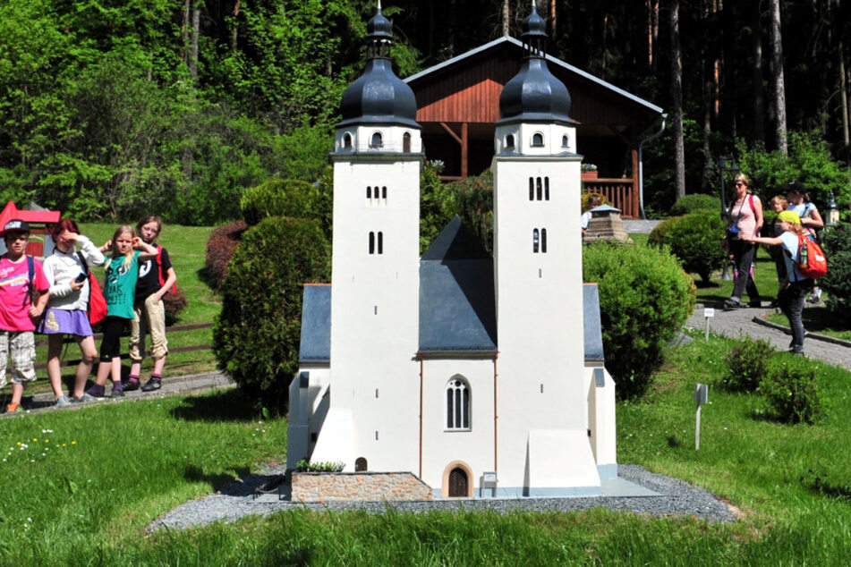 Auch die St. Johanniskirche aus Plauen steht als Modell im Klein-Vogtland.