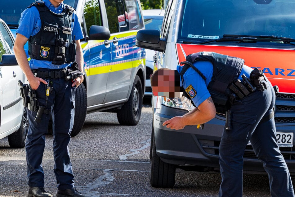Auto erfasst Jungen auf Fahrrad: Siebenjähriger schwer verletzt