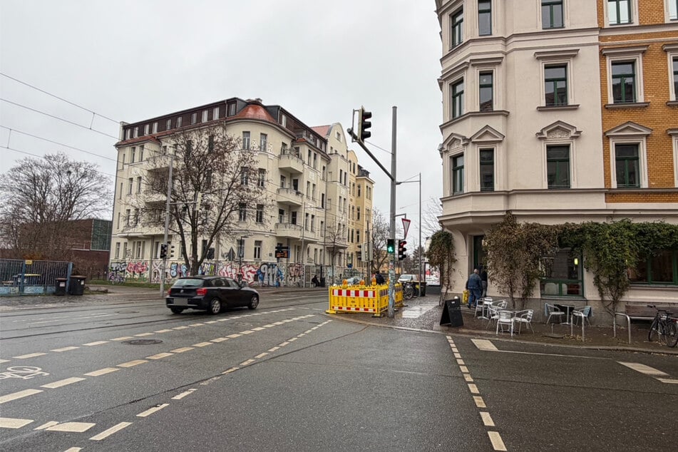 Die Polizei fahndet nach dem Täter.