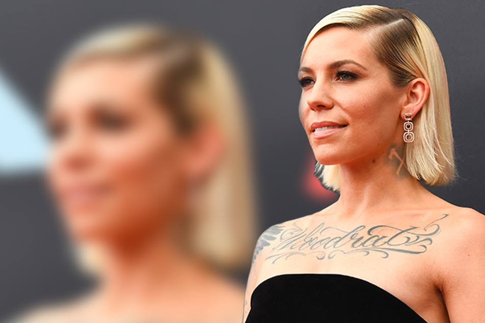 Skylar Grey released the music video for her song Vampire At The Swimming Pool on Friday.
