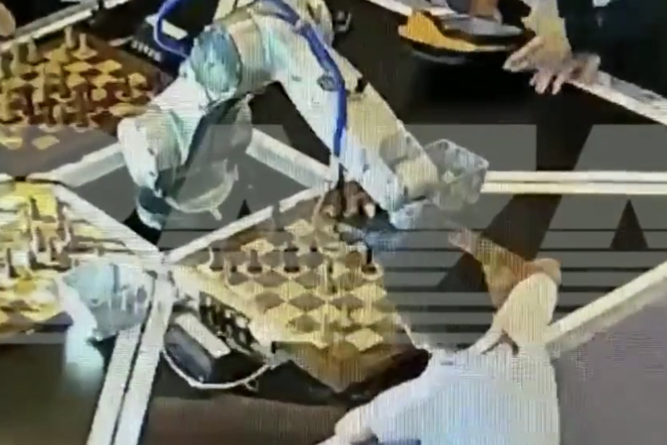 A chess playing robot broke a young boy's finger in the middle of a tournament match with the child in Moscow, Russia last week.