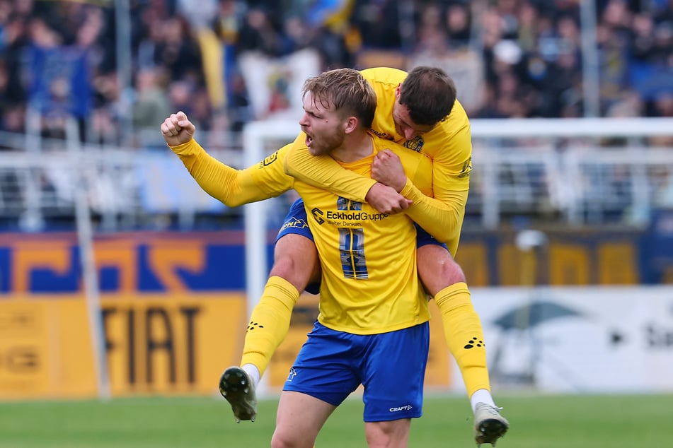Solange die Loksche ihre Hausaufgaben macht, rückt der Traum vom Aufstieg wieder in greifbare Nähe. Doch die Mannschaft darf "kein Prozent nachlassen", wie der Trainer sagt.