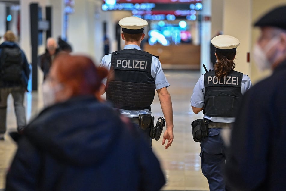 Laut einem Medienbericht ist oder war jeder fünfte Bundespolizist wegen der Corona-Pandemie in Quarantäne.
